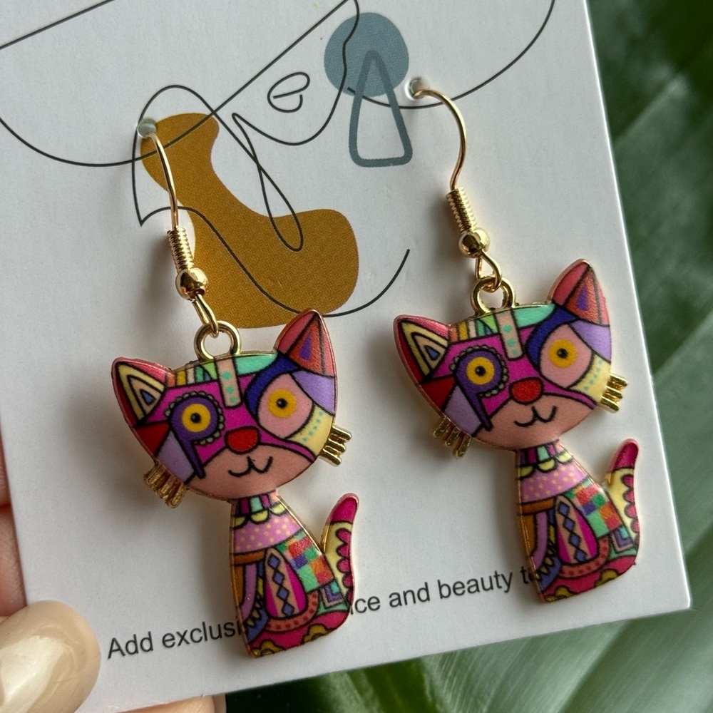 Cute cats earrings dangle new